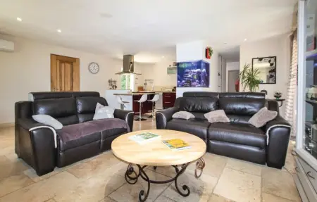 Location Maison 6 personnes à Montfavet - Photo 3