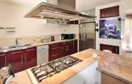 Location Maison 6 personnes à Montfavet - Photo 6