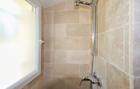 Location Maison 6 personnes à Montfavet - Photo 17