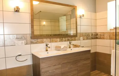 Location Maison 6 personnes à St Etienne de Boulogne - Photo 19