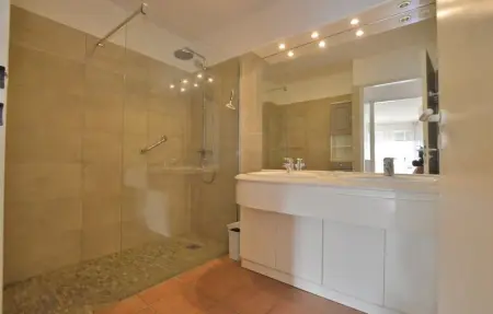 Location Appartement 6 personnes à Calvi - Photo 14