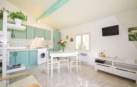 Location Maison 2 personnes à Visan - Photo 1