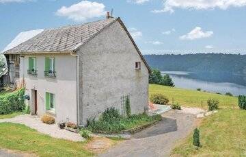 Location Cantal, Maison à Beaulieu - N°549487
