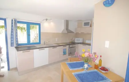 Location Appartement 2 personnes à ISTRES - Photo 12