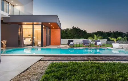 Location Maison 9 personnes à Liznjan - Photo 1