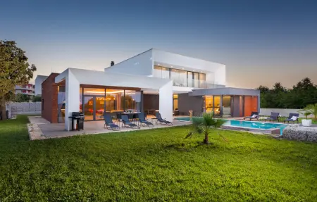 Location Maison 9 personnes à Liznjan - Photo 15