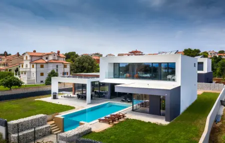 Location Maison 9 personnes à Liznjan - Photo 18