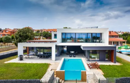 Location Maison 9 personnes à Liznjan - Photo 19