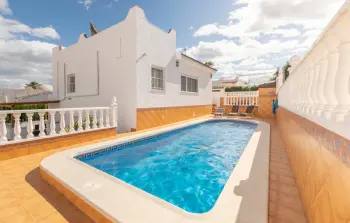 Casa en San Miguel de Salinas EBL824 N°553535