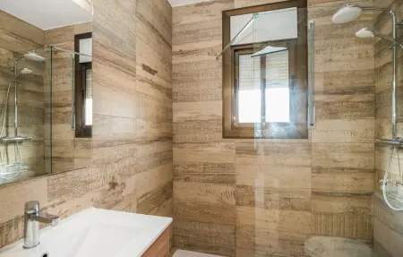 Location Maison 11 personnes à Roda de Berà - Photo 22