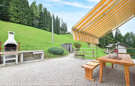 Casa Giglio Dorato, Maison 8 personnes à Sovramonte - Photo 1