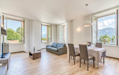 Apt. Luxury Britannia, Appartement 4 personnes à Griante  CO  IVL160