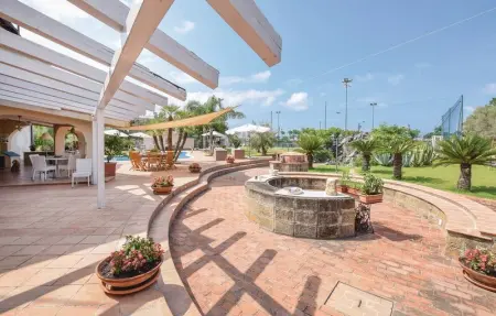 Amazing home with pool, Maison 13 personnes à Nocera Terinese - Photo 1