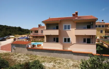 Location Maison 12 personnes à Liznjan - Photo 6