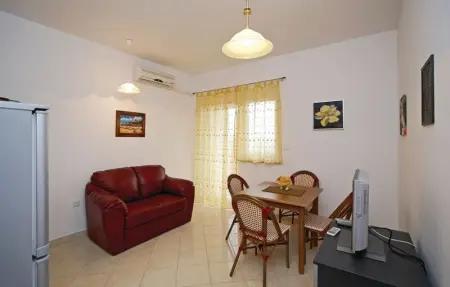 Location Maison 12 personnes à Liznjan - Photo 17