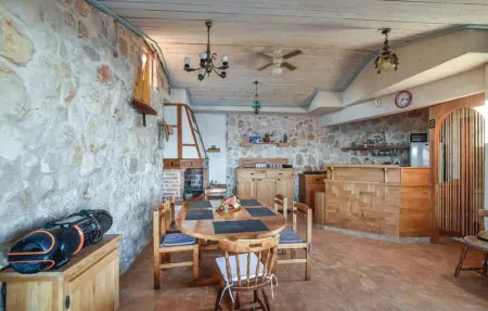 Location Maison 8 personnes à Sevid - Photo 37