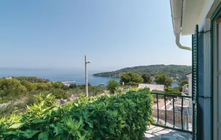 Location Maison 10 personnes à Rogac - Photo 19