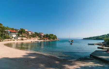 Location Maison 10 personnes à Rogac - Photo 40