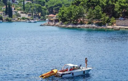 Location Maison 10 personnes à Rogac - Photo 45