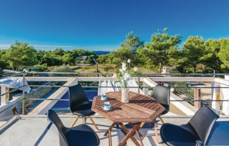 Location Appartement 4 personnes à Vir - Photo 2