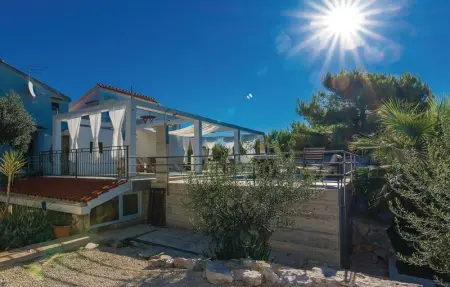 Location Appartement 4 personnes à Vir - Photo 11