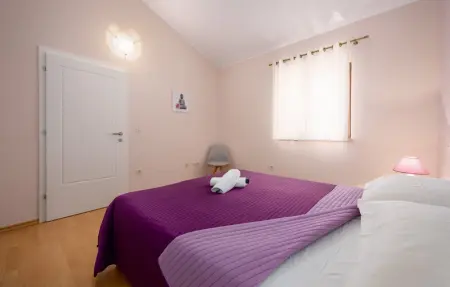 Location Maison 6 personnes à Tinjan - Photo 27