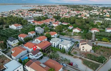 Location Maison 8 personnes à Vir - Photo 25