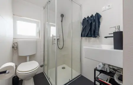 Location Maison 8 personnes à Vir - Photo 43