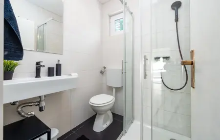 Location Maison 8 personnes à Vir - Photo 44