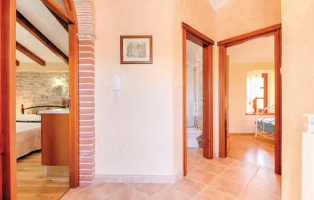 Location Maison 8 personnes à Pazin - Photo 22