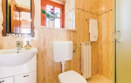 Location Maison 8 personnes à Pazin - Photo 27