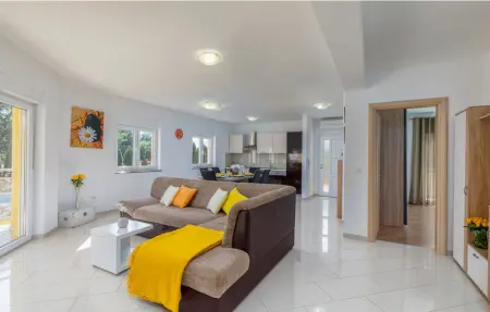 Location Maison 12 personnes à Pazin - Photo 3