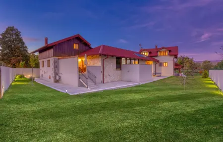 Location Maison 23 personnes à Gospic - Photo 20