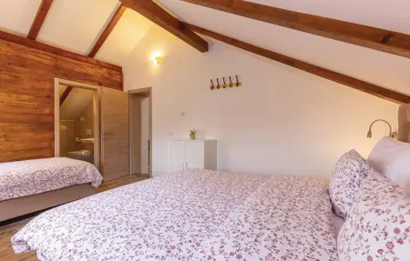 Location Maison 23 personnes à Gospic - Photo 38