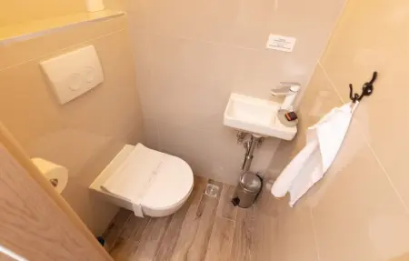 Location Maison 23 personnes à Gospic - Photo 55