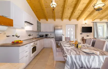 Location Maison 8 personnes à Visnjan - Photo 3