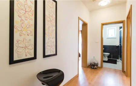 Location Maison 8 personnes à Liznjan - Photo 18