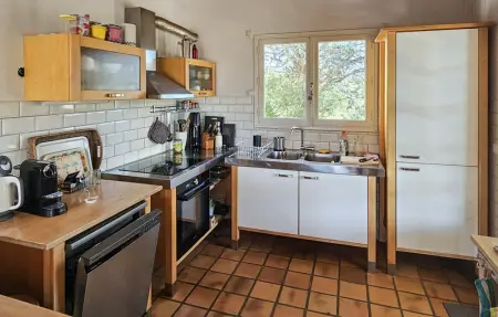 Location Maison 6 personnes à Pierrerue - Photo 7