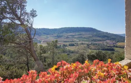 Location Maison 6 personnes à Pierrerue - Photo 8