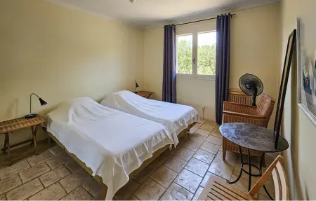 Location Maison 6 personnes à Pierrerue - Photo 16