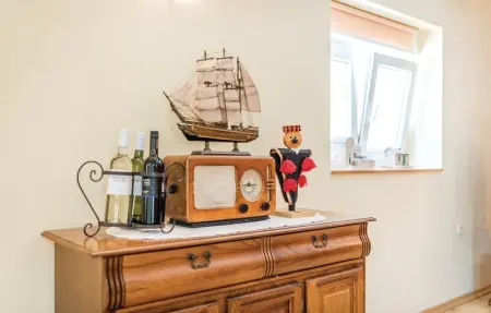 Location Maison 7 personnes à Bilice - Photo 19