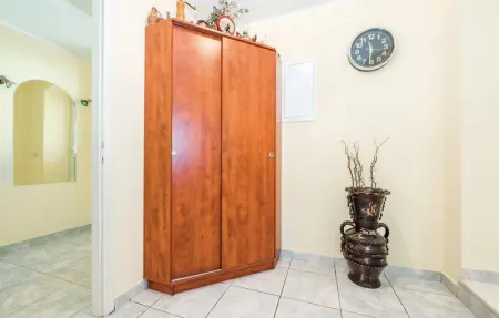 Location Maison 7 personnes à Bilice - Photo 24