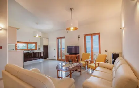 Villa Francesca, Maison 8 personnes à Praia a Mare - Photo 2