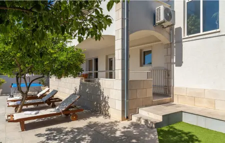 Location Maison 10 personnes à Kastel Novi - Photo 24