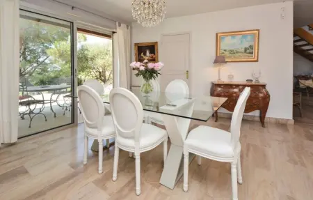 Location Maison 10 personnes à Nîmes - Photo 22