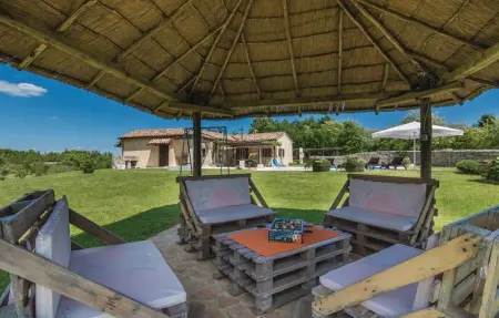 Location Maison 6 personnes à Pazin - Photo 17