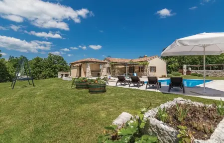 Location Maison 6 personnes à Pazin - Photo 18