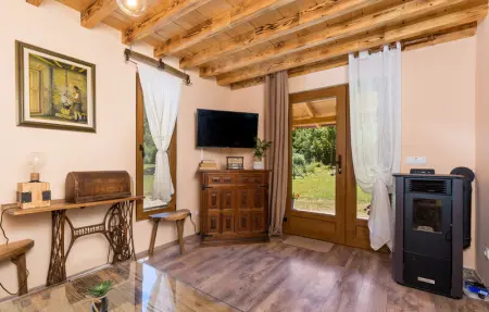 Location Maison 8 personnes à Gospic - Photo 2