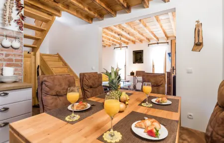 Location Maison 8 personnes à Gospic - Photo 4