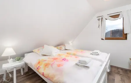 Location Maison 8 personnes à Gospic - Photo 26